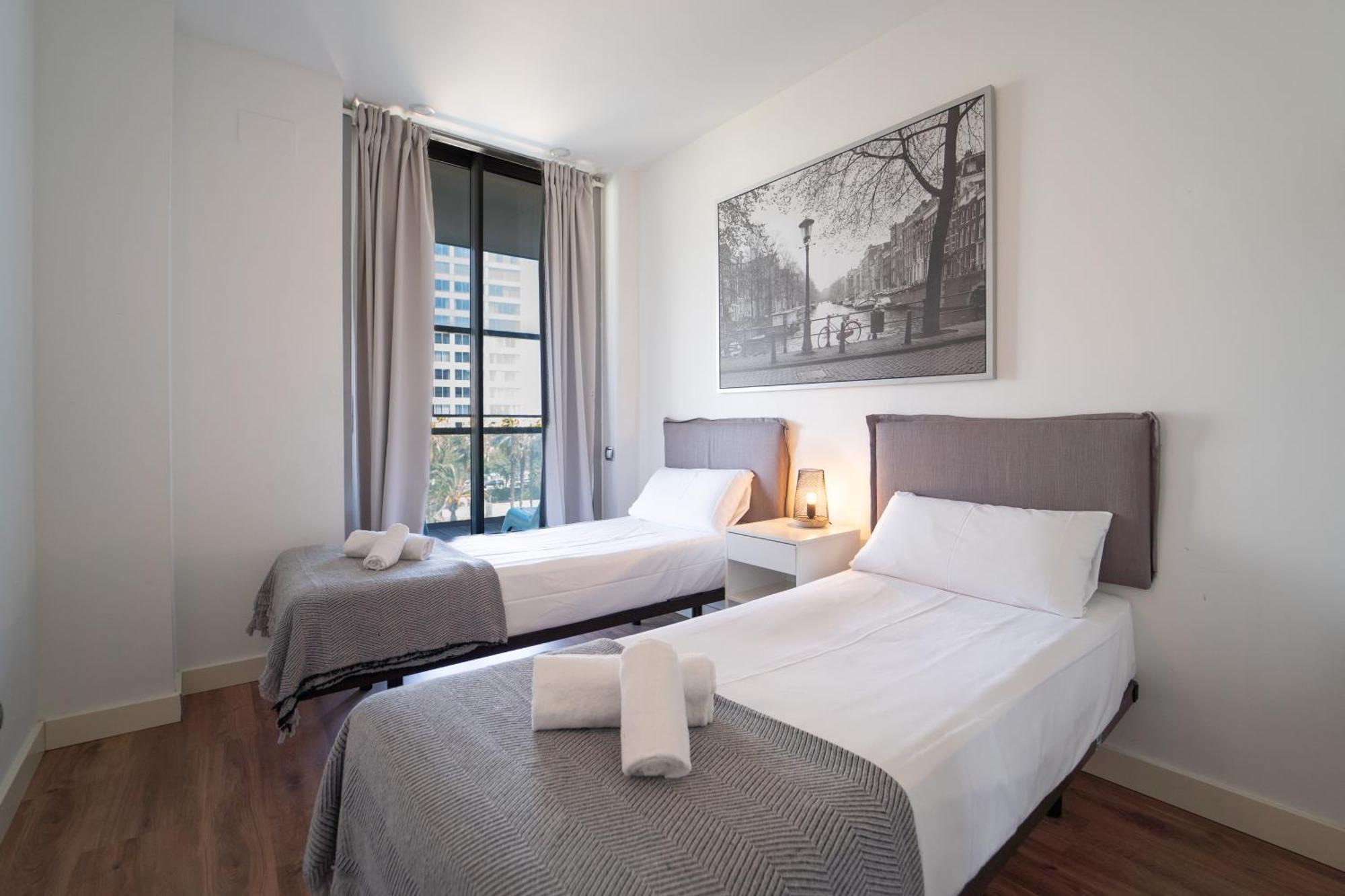 Unique Rentals-Seafront Luxe Suites Barcelona Exterior photo