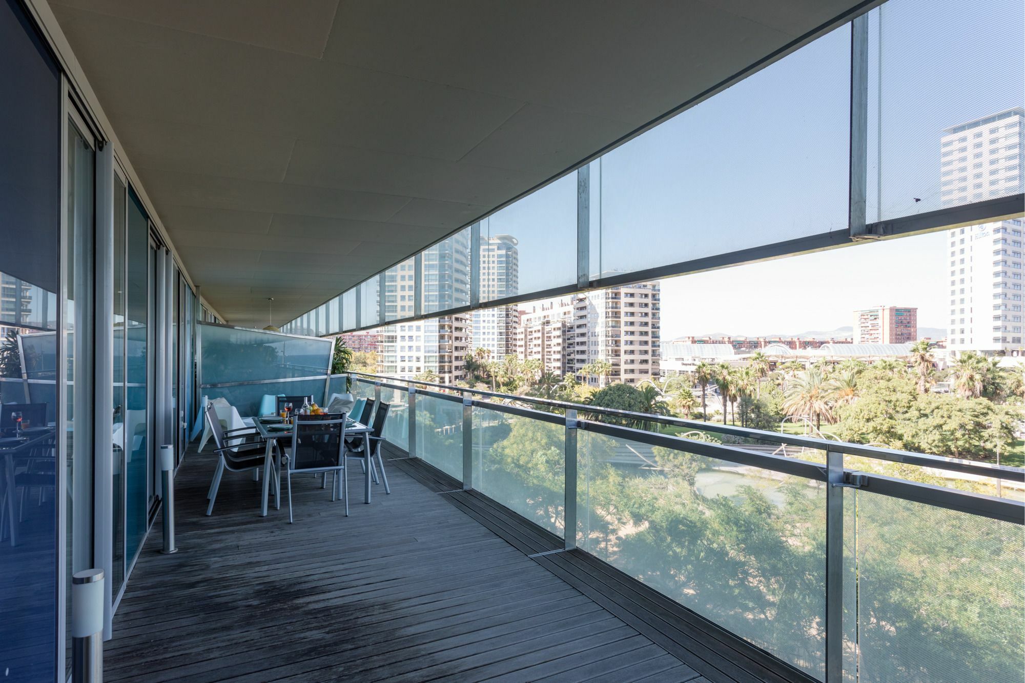 Unique Rentals-Seafront Luxe Suites Barcelona Exterior photo